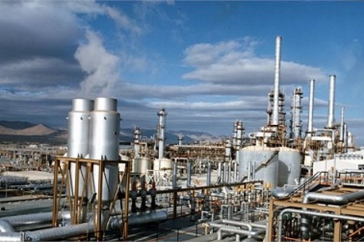 صنعت نفت و گاز در دولت تدبیر و امید از رکود خارج شد
