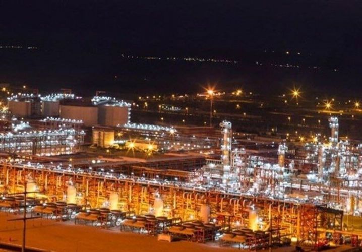 رتبه‌های دوم و سوم بزرگ‌ترین دارندگان ذخایر گاز و نفت جهان در اختیار ایران