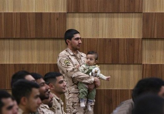 تمدید معافیت سربازان دارای فرزند در راه است؟