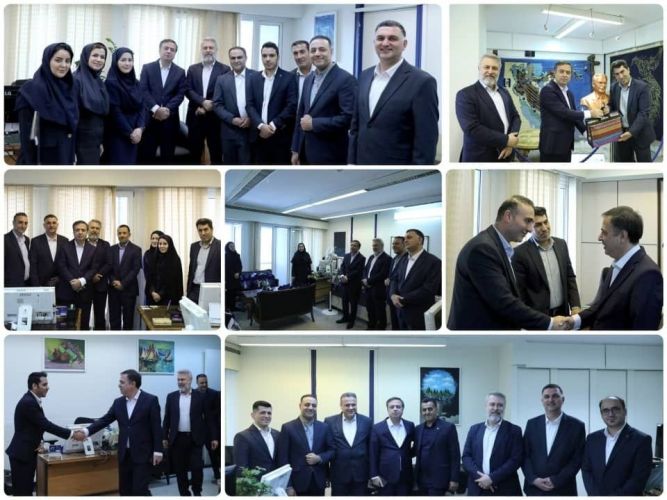 دیدار سرپرست بانک صادرات ایران با کارکنان روابطعمومی به مناسبت روز ارتباطات دیدار سرپرست بانک صادرات ایران با کارکنان روابطعمومی به مناسبت روز ارتباطات