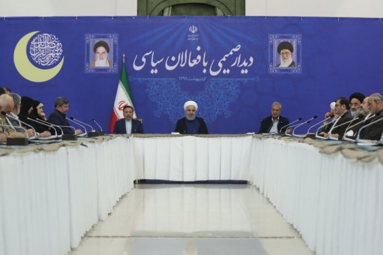 روحانی: نباید تسلیم بشویم؛ باید راه‌حل ها را پیدا کنیم/ مشکلات مردم تنها اقتصادی نیست 
