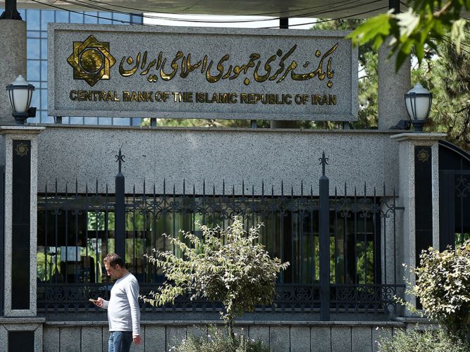 بانک‌ها آماده طبقه‌بندی تا پایان امسال باشند