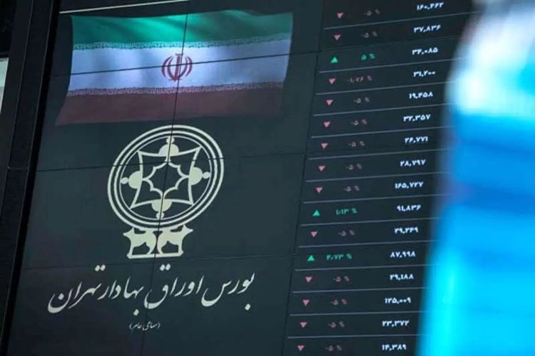 شاخص کل بورس تهران، تراز 2.8 میلیونی را پس گرفت