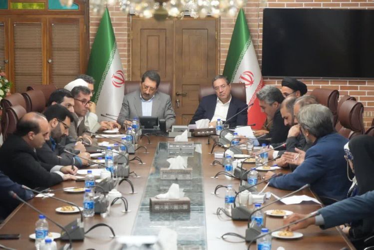 10 هزار مگاوات برق تولیدی صنایع وارد شبکه سراسری می‌شود