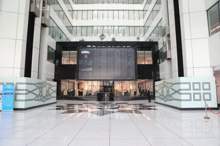 افت 41 هزار واحدی شاخص بورس/ فردا بازار سرمایه ریزش دارد یا رشد؟