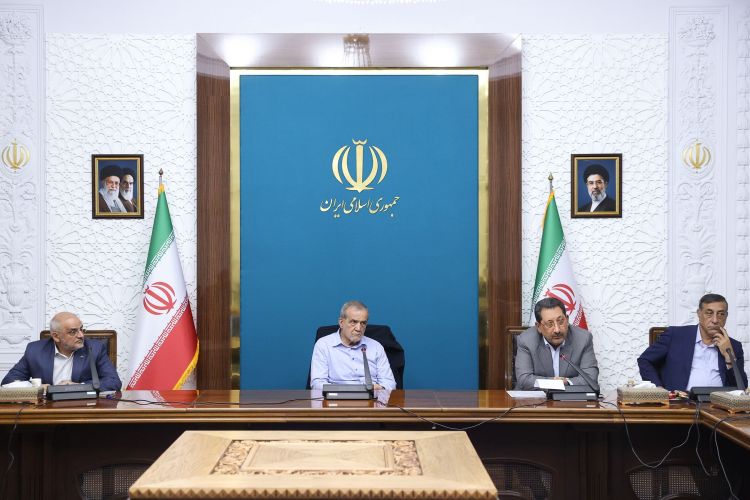 استمرار تولید و فعالیت صنایع یک ضرورت حیاتی برای اقتصاد کشور است
