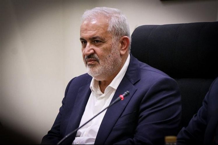 وزارت نیرو احداث نیروگاه‌های خورشیدی در دستگاه‌های دولتی را تسهیل می‌کند/ فرایند صدور مجوز تا تامین اعتبار و اتصال به شبکه