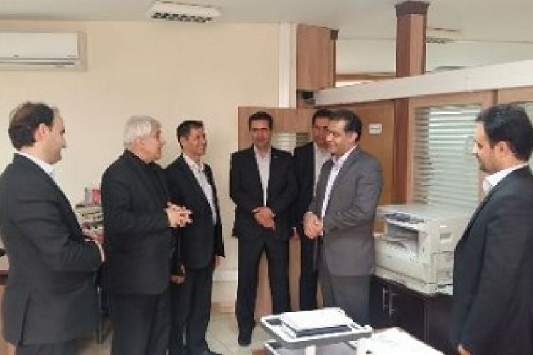 مدیرعامل بانک قرض الحسنه مهر از شعب استان اصفهان بازدید کرد