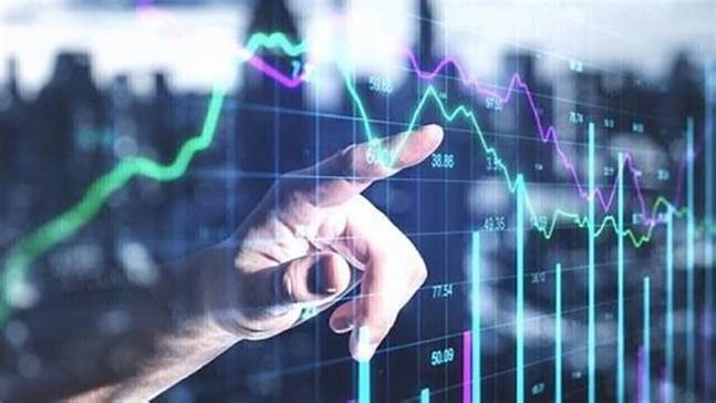 بازار سرمایه در مرز امید و تردید