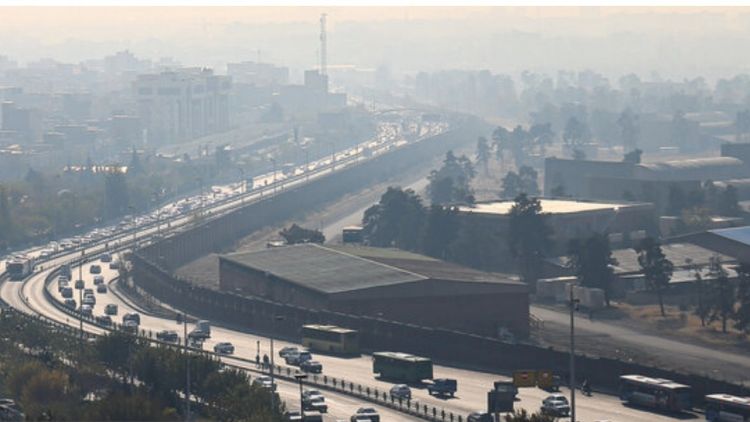 تهران در چنگ آلودگی؛ گروههای حساس مراقب باشند تهران در چنگ آلودگی؛ گروههای حساس مراقب باشند