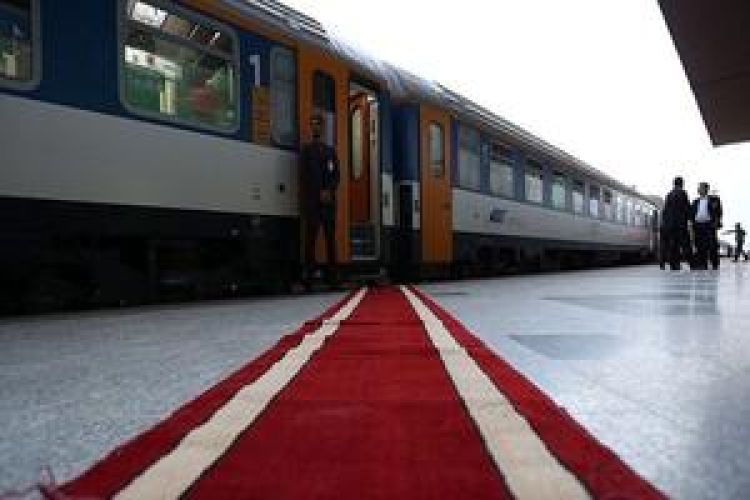 آغاز پیش‌فروش بلیت قطارهای نیمه دوم فروردین از امروز