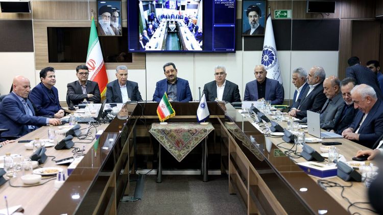 پیگیری جدی برای توقف قطع انرژی در بخش تولید