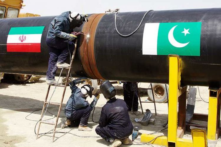 هزینه بهانه‌تراشی وزارت نفت، روی دوش کشور/ خط لوله صادرات گاز پاکستان به مرز نرسید؟ 