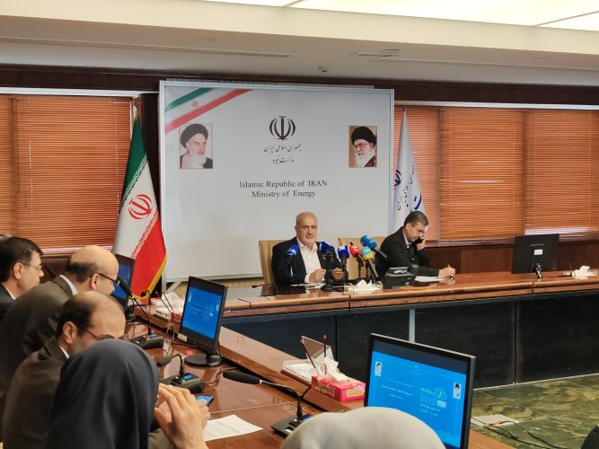 روند افتتاح پروژه‌های خورشیدی با شتاب ادامه دارد/ 8 هزار مگاوات ظرفیت جدید به شبکه برق کشور افزوده شد