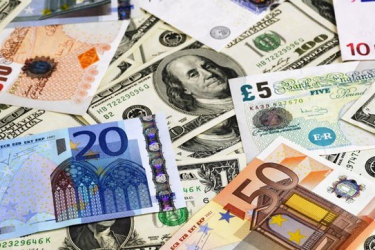 نرخ رسمی یورو و پوند افزایش یافت/ دلار ثابت ماند