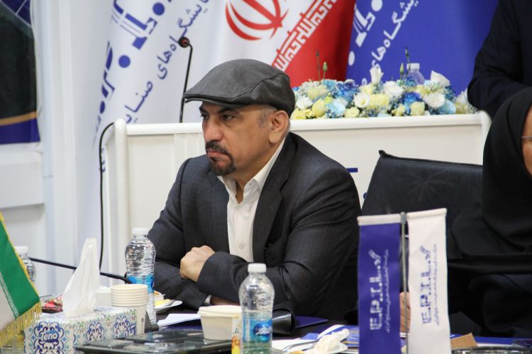 هدررفت 100 میلیارد دلاری انرژی؛ دولت باید پاسخگوی کاهش آن باشد/ معاونت بهینه‌سازی مصرف انرژی زیر ذره‌بین فعالان اقتصادی