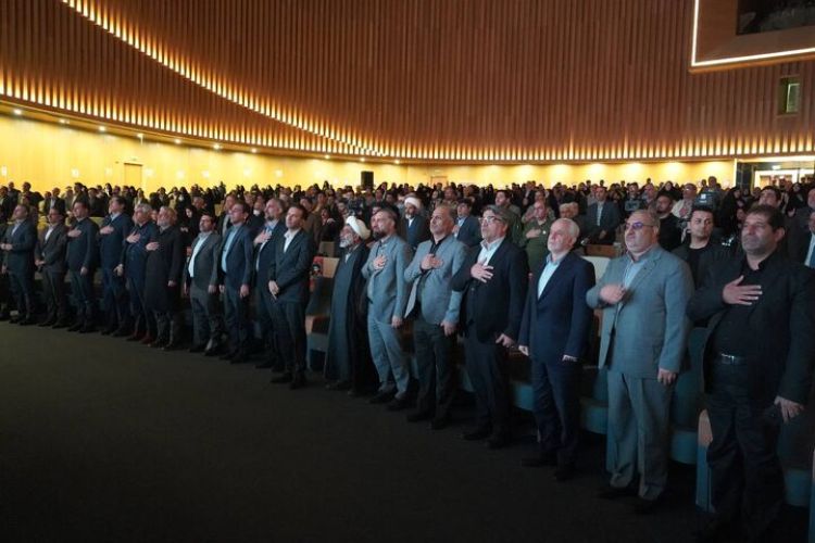 اختتامیه رویداد ملی «شهدا در نگاه نسل نو» در اصفهان برگزار شد اختتامیه رویداد ملی «شهدا در نگاه نسل نو» در اصفهان برگزار شد