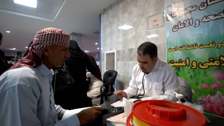 بیش از 3500 خدمت درمانی رایگان در دهه فجر؛ استقرار گروه جهادی «خادمین بی‌نام مردم» با پشتیبانی پتروشیمی پردیس در عسلویه