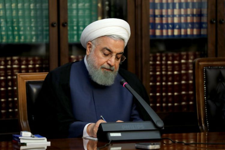 روحانی از موافقت رهبر انقلاب برای آزادسازی سهام عدالت قدردانی کرد