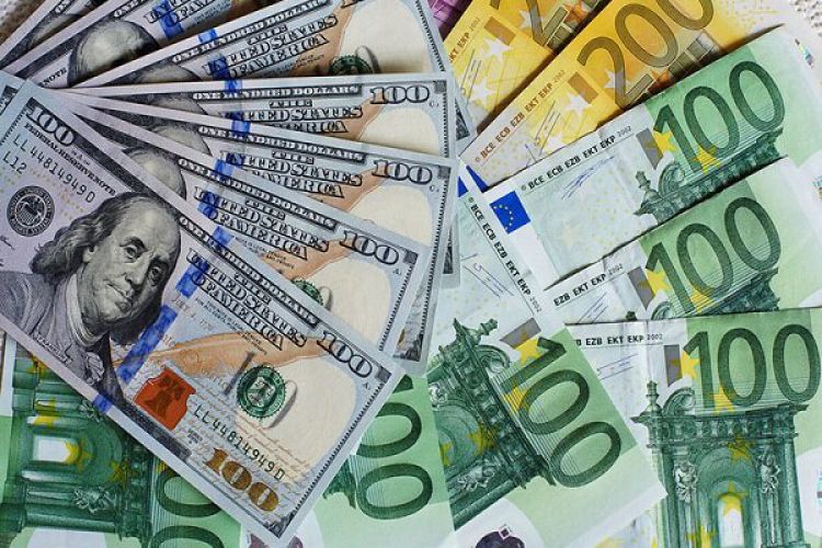 نرخ رسمی یورو، پوند و 22 ارز کاهش یافت  