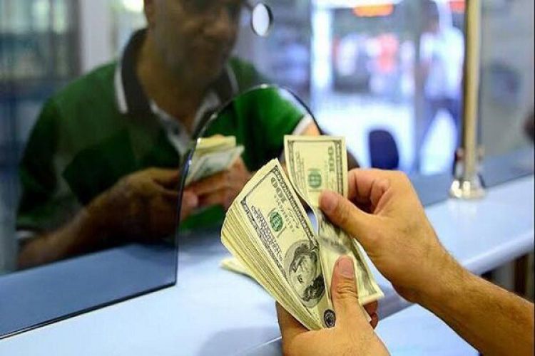 افزایش 75 تومانی قیمت دلار در صرافی‌های بانکی