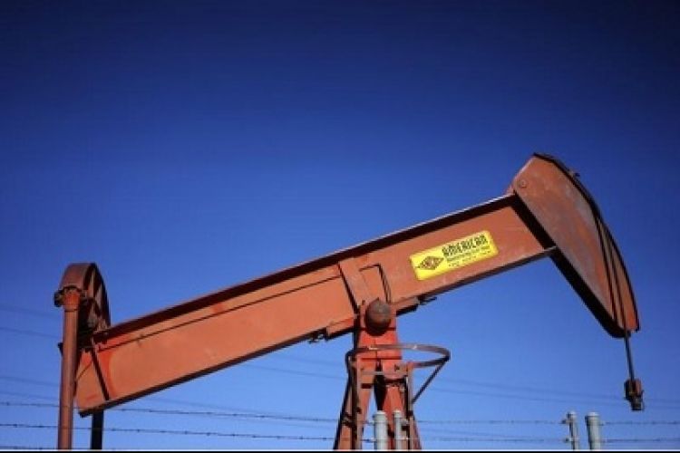 تداوم کاهش قیمت نفت در بازار جهانی