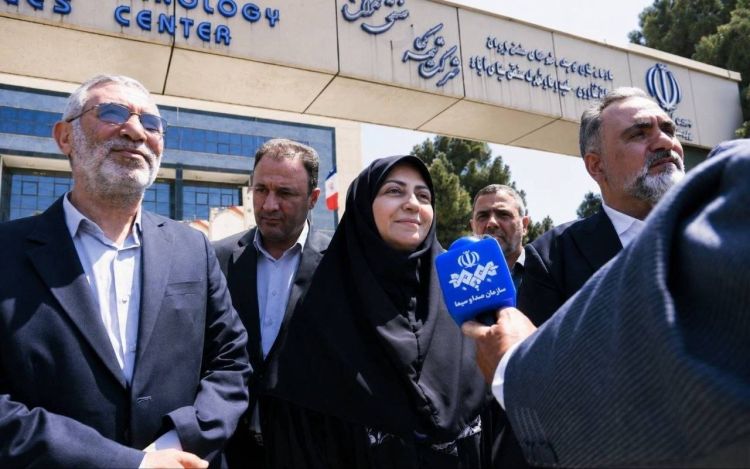 افتتاح بزرگ‌ترین نیروگاه خورشیدی سقفی کشور با حضور رئیس‌ سازمان حفاظت محیط زیست