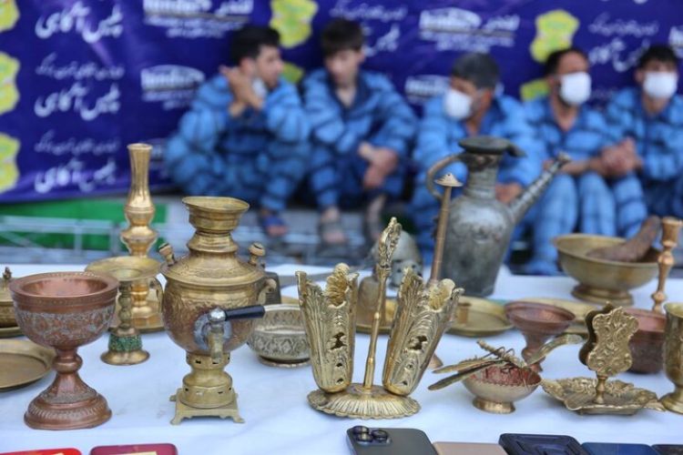 هشدار به شهروندان؛ از خرید کالایی مشکوک دوری کنید