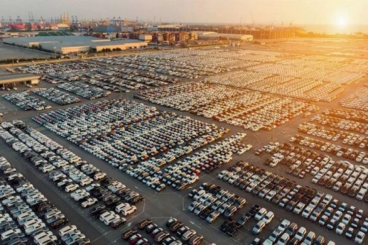هفته کاهشی دیگر در بازار خودرو؛ افت قیمت خودرو ادامه دارد