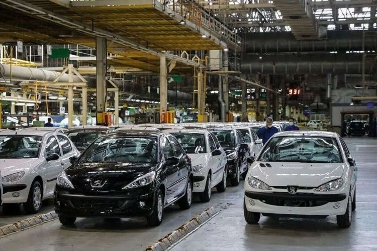 خودرو درگیر نوسانات متناقض؛ بازار به کدام سمت می‌رود؟