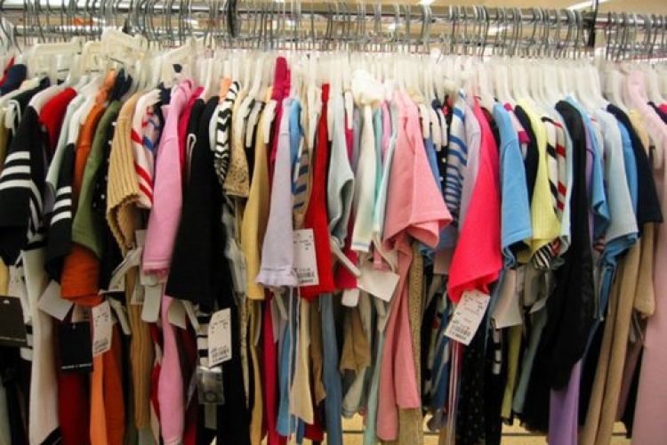 طرح برخورد با فروشندگان پوشاک قاچاق نتیجه داد/ افزایش 50 درصدی تولیدات