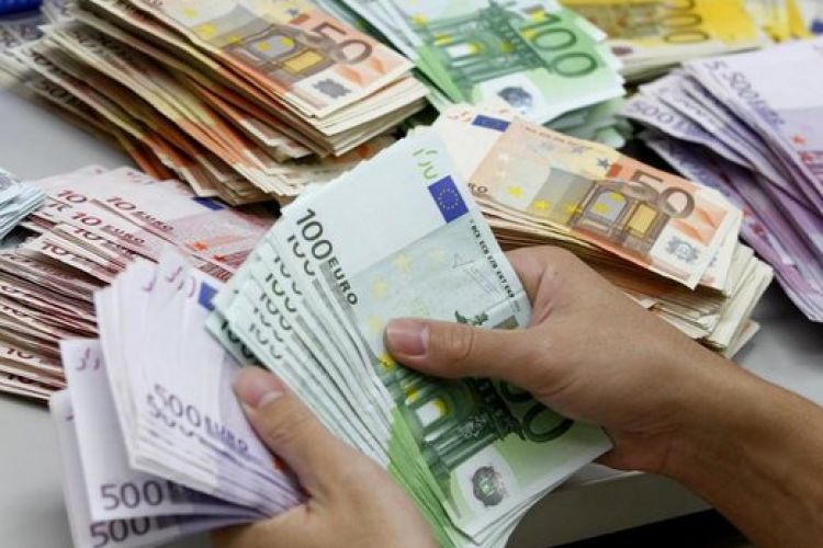یورو و 22 ارز بانکی دیگر ارزان شدند