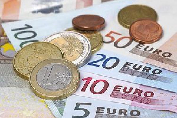 گران شدن نرخ رسمی پوند و یورو؛ جدول نرخ ارز بانکی