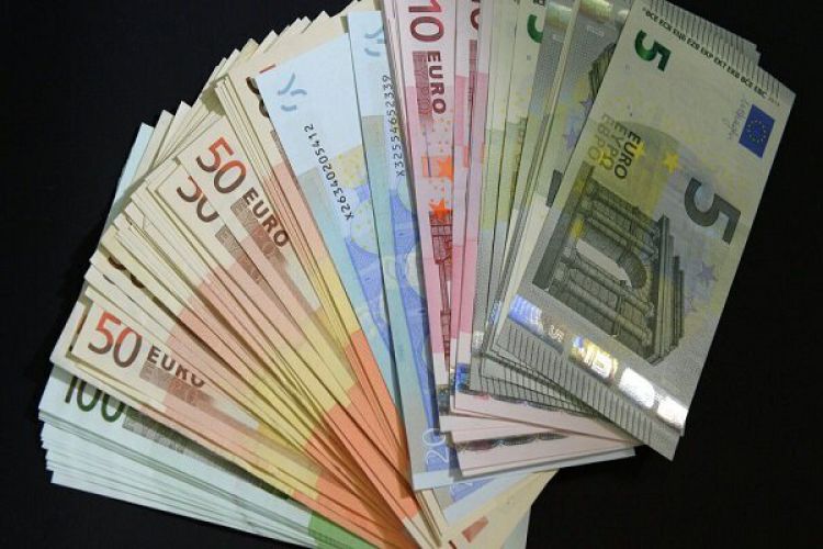 نرخ رسمی یورو و 26 ارز دیگر افزایش یافت