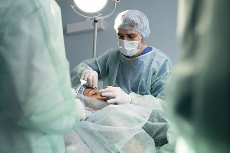 ممنوعیت عمل جراحی زیبایی توسط پزشکان عمومی برداشته شد ممنوعیت عمل جراحی زیبایی توسط پزشکان عمومی برداشته شد