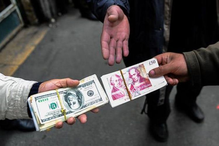 بیانیه انجمن اقتصاددانان درباره دلار 40 هزار تومانی