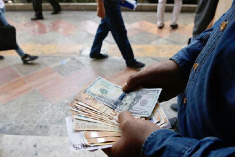 قیمت جدید دلار، یورو و سایر ارزها امروز 28 تیرماه 1404/ دلار از مرز روانی عبور کرد