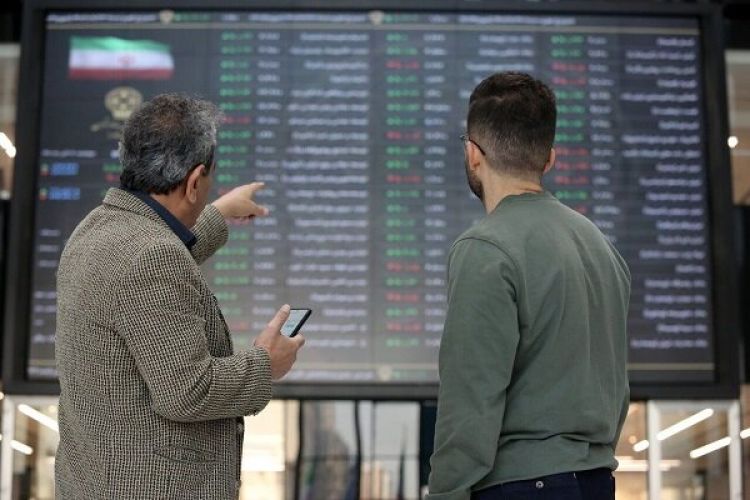 عرضه خودرو در بورس زیر تیغ انتقاد وزارت صمت