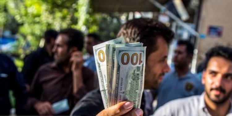 قیمت دلار، یورو و سایر ارزها امروز 8 مردادماه 1405 قیمت دلار، یورو و سایر ارزها امروز 8 مردادماه 1405