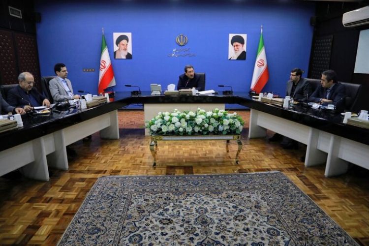 وزیر صمت: برای حفظ تولید، در میدان کار ایستاده‌ایم