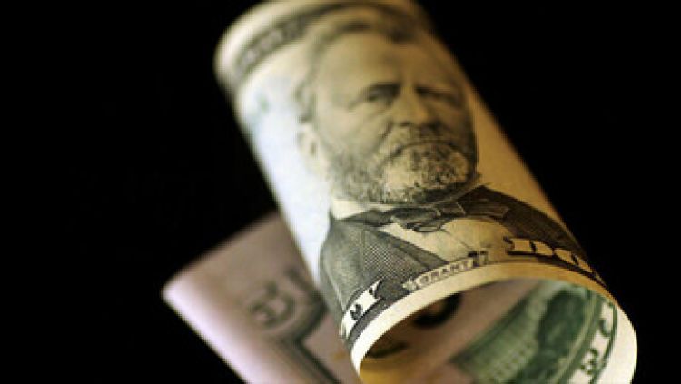 دولت به تک‌نرخی کردن ارز مکلف شد
