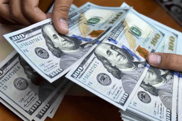 پیش‌بینی رییس کمیسیون اقتصادی مجلس درباره نحوه تصمیم‌گیری درباره دلار 4200 تومانی