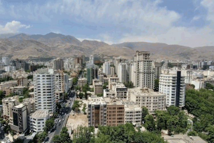 فاصله هولناک حداقل دستمزد با قیمت مسکن/ حقوق یک سال کفاف خرید 2 متر خانه در تهران را می‌دهد