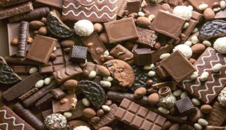 بیسکوییت و شکلات هم کالای لوکس شد | کاهش 40 درصدی تقاضا برای خرید بیسکوییت و شیرینی و شکلات
