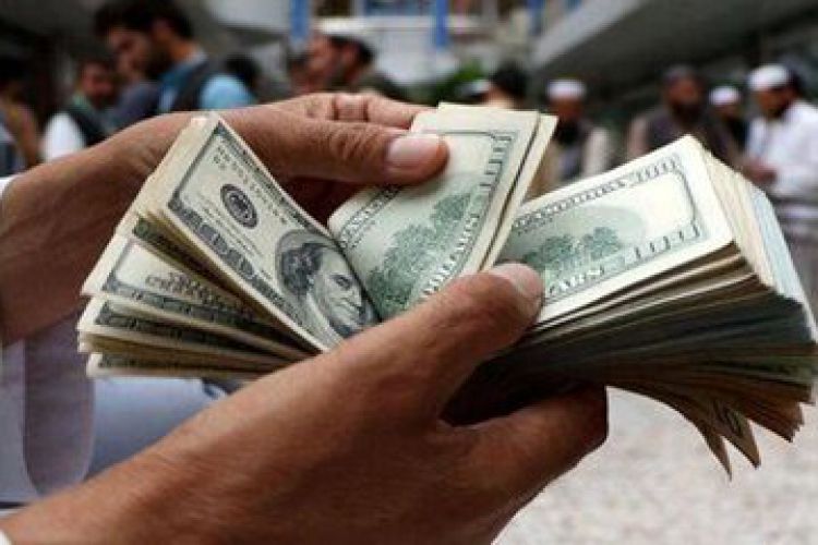 قیمت دلار تا پایان تابستان ثابت می ماند؟