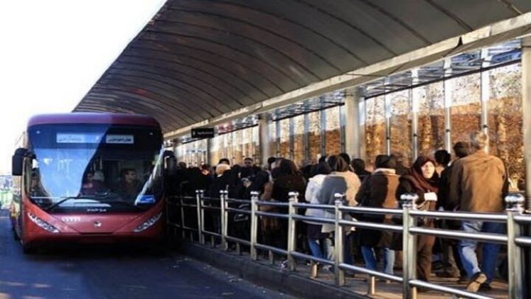 جزئیات رایگان شدن مترو و اتوبوس برای دانش آموزان/ رایزنی برای مجازی شدن دانشگاه‌ها در 10 روز اول مهر