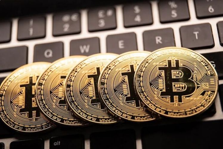 پاکستان 2000 مگاوات برق برای استخراج بیت‌کوین اختصاص می‌دهد