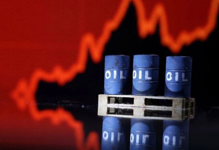 کاهش ملایم قیمت نفت در بازار جهانی