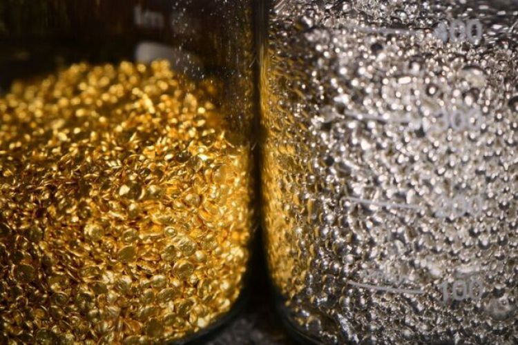  قیمت طلای جهانی در سال آینده چقدر است؟