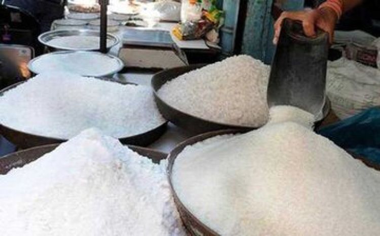 کمبودی در بازار شکر وجود ندارد/ قیمت جدید شکر را ببینید